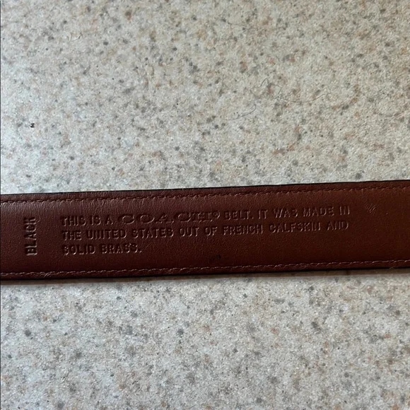 Coach 90s vintage Black Leather Belt with Engraved brass Buckle large - Picture 2 of 6